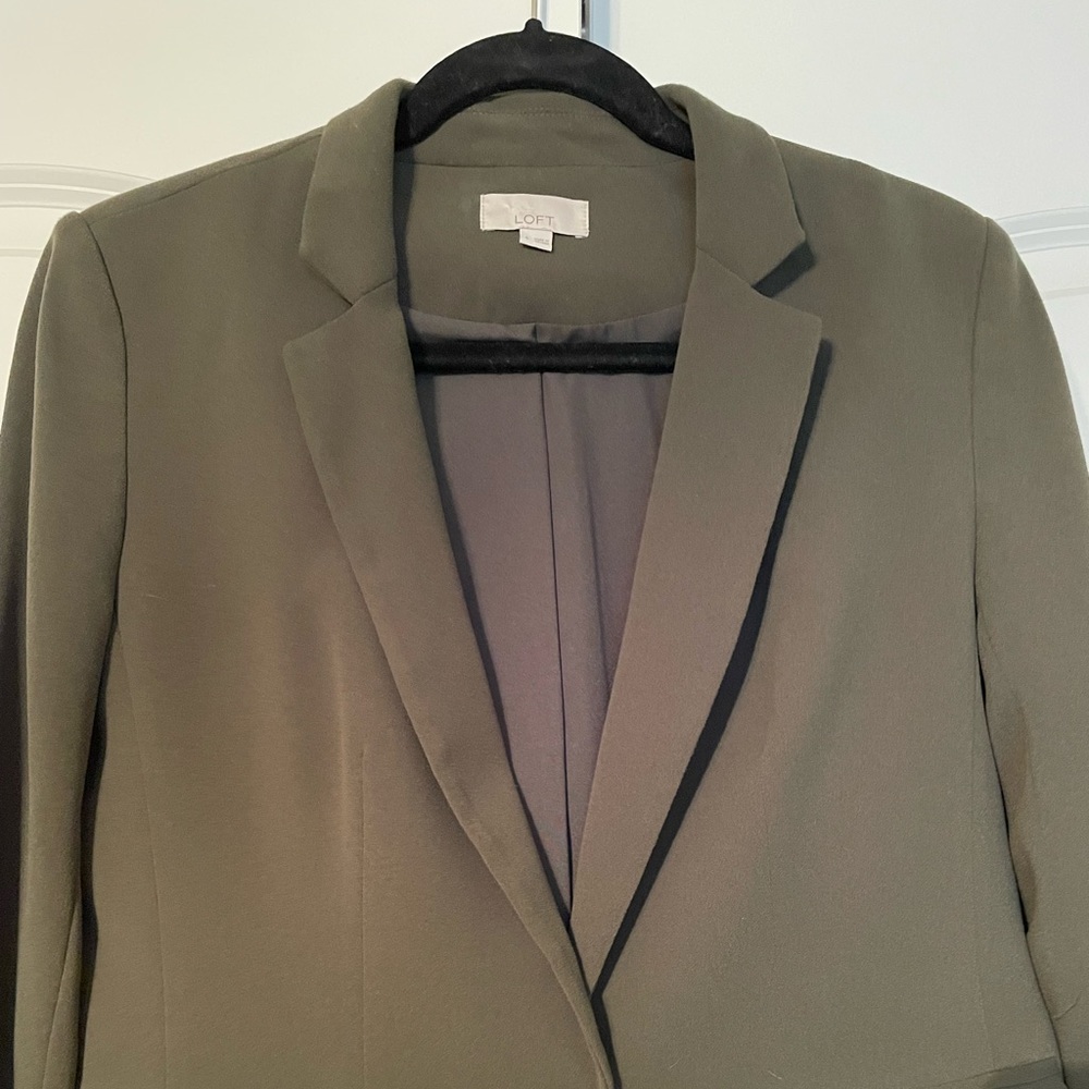 Loft Olive Green Modern Long Blazer - Size 4